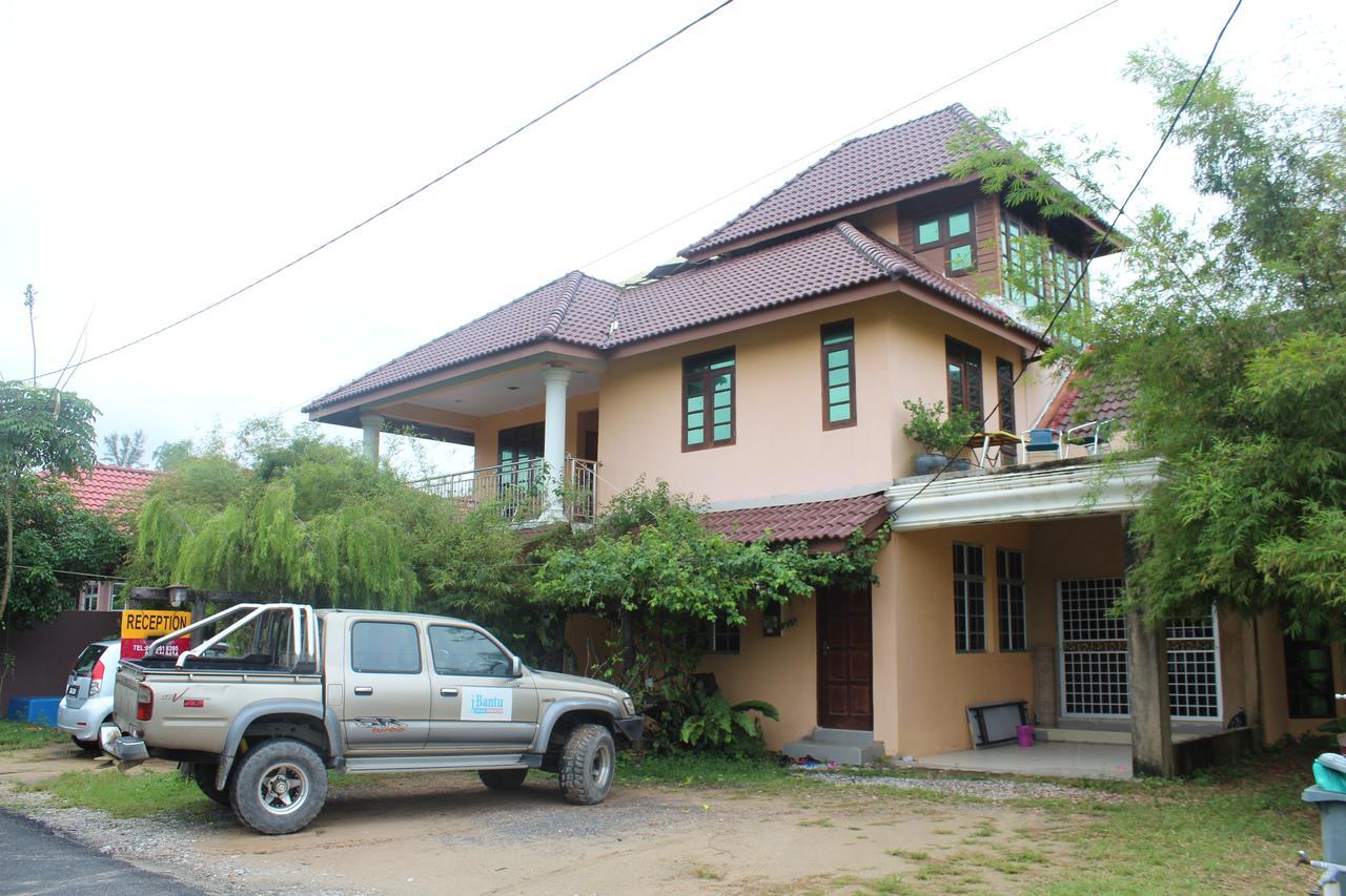 Saba Lodge Dungun Exteriör bild